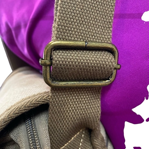 Cargoit Crossbody Travel Bag Cargo Canvas Flap Brown Tan Medium Adjustable strap - Picture 5 of 13